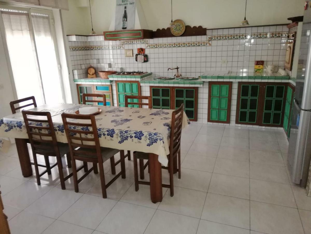 B & B Amici Dell'Etna Nicolosi Extérieur photo
